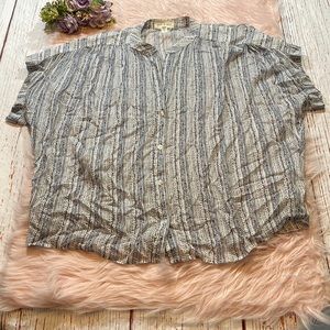 Anthropologie Cloth & Stone White Blue Pattern Short Sleeve Blouse sz M